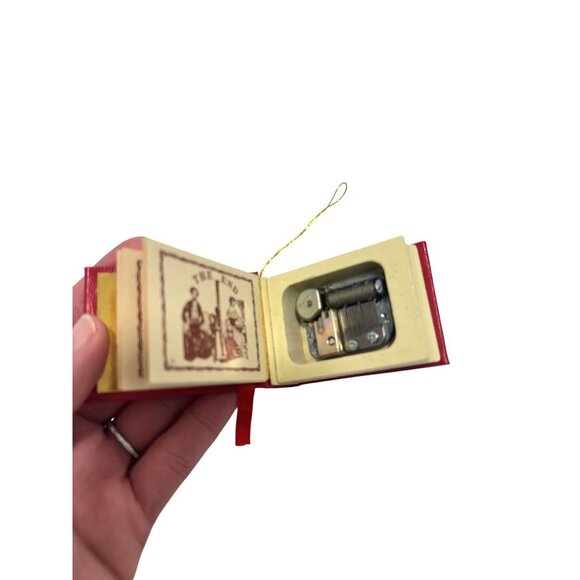 Miniature Book "Christmas Carols" Music Box Kurt S. Adler TESTED 1985 - Picture 5 of 7